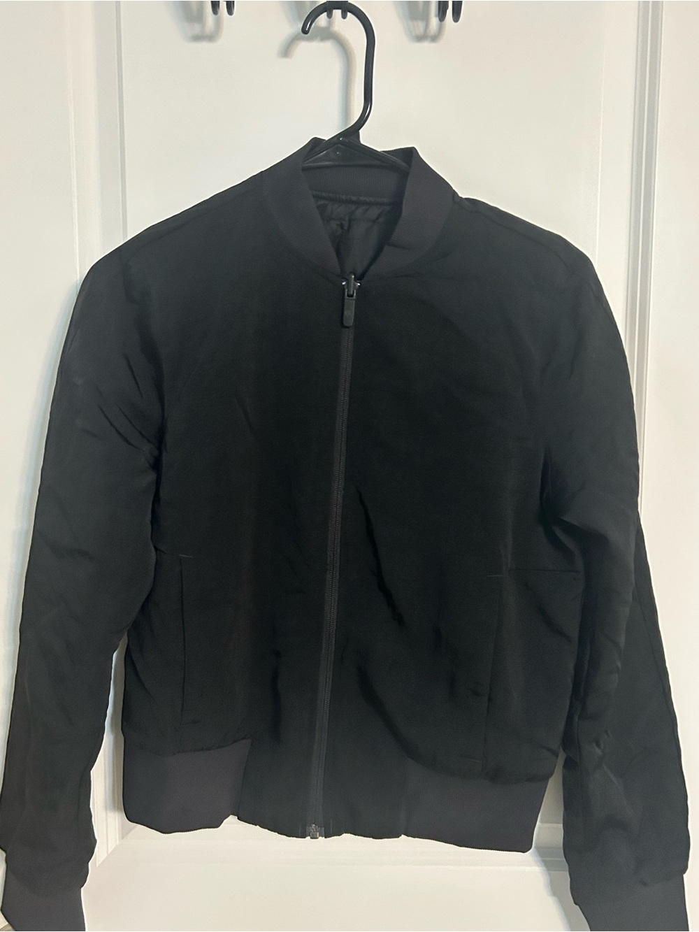 Reversible Lululemon Womenâs Bomber Jacket - Classic Zip Front